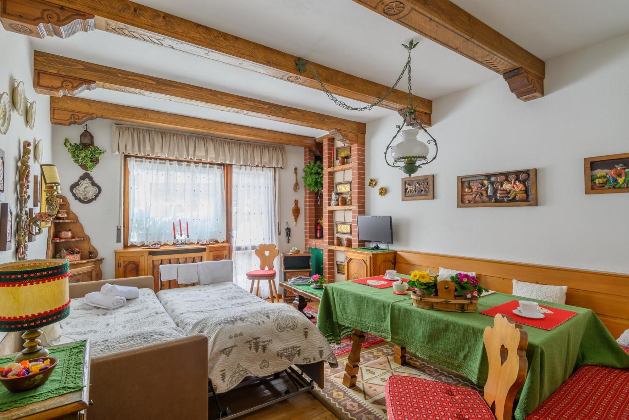 Ca' Dello Scoiattolo Daire Cortina dʼAmpezzo Dış mekan fotoğraf